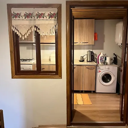 Sezer Lägenhet Ayvalı