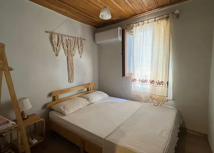 Appartement Sezer Ayvalı